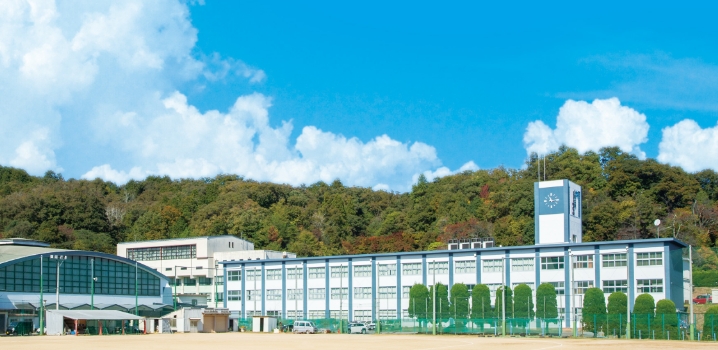 近畿大学附属豊岡高等学校・中学校学校HP